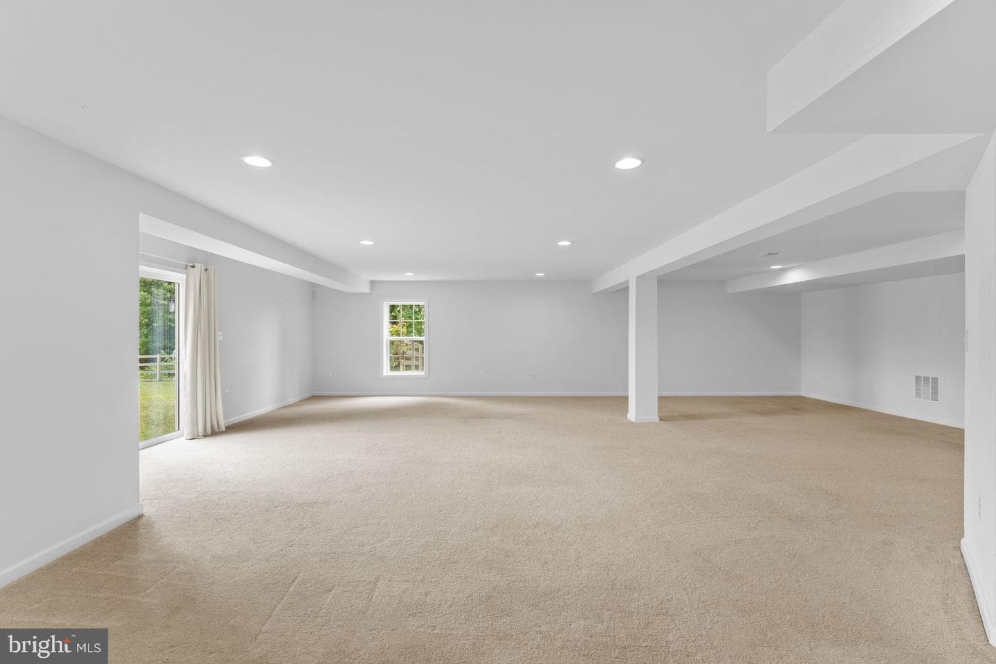 14204 Belle Avenue photo 61