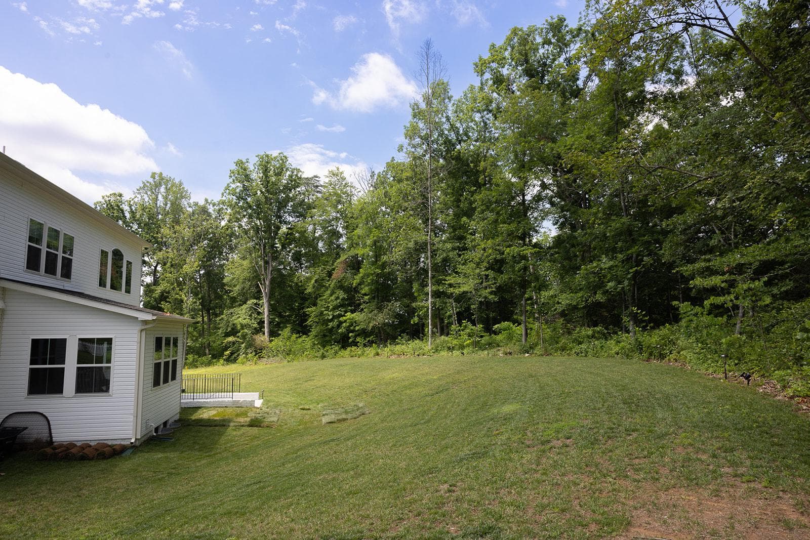 2375 Hawkshill Drive photo 101