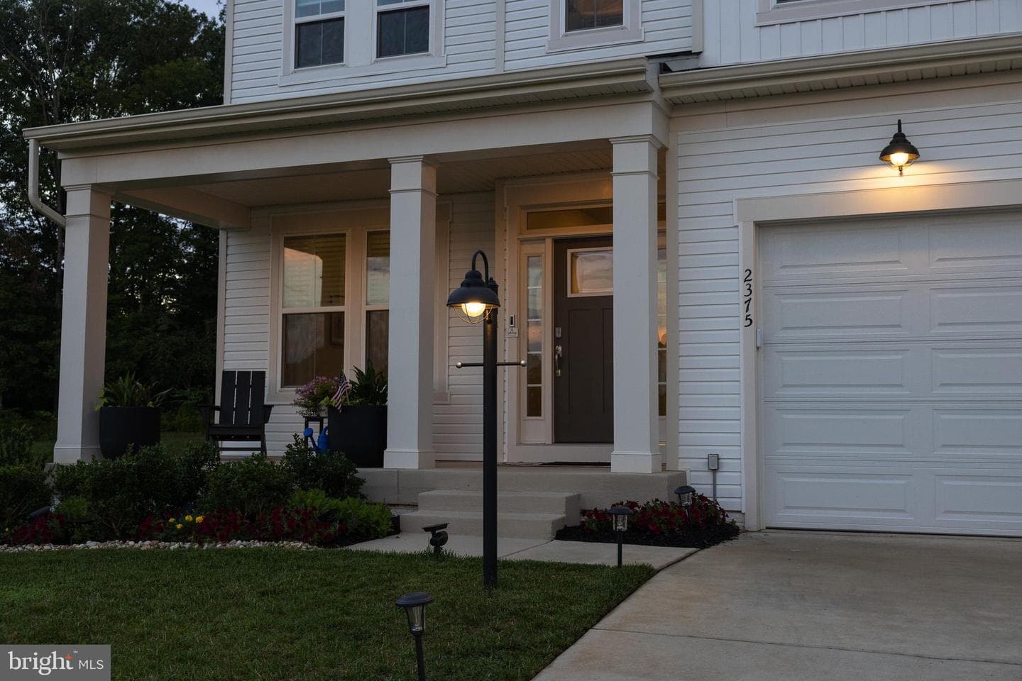2375 Hawkshill Drive photo 7