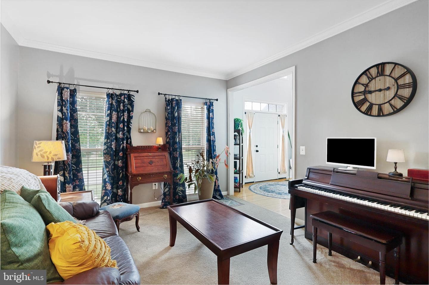 2060 Golf Dr photo 10