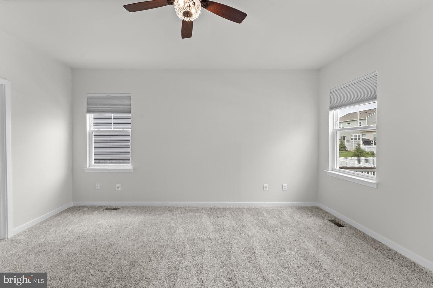 2047 Armstrong Terrace photo 22