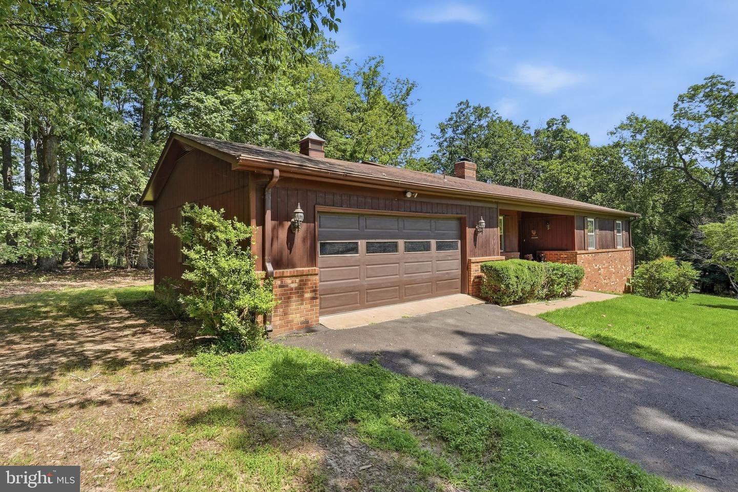 12389 Calvert Street photo 10