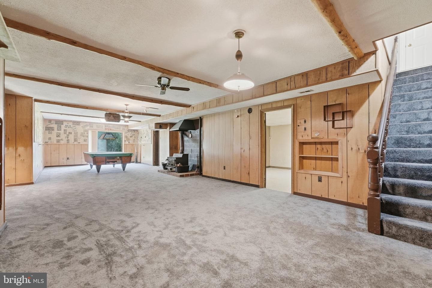 12389 Calvert Street photo 40