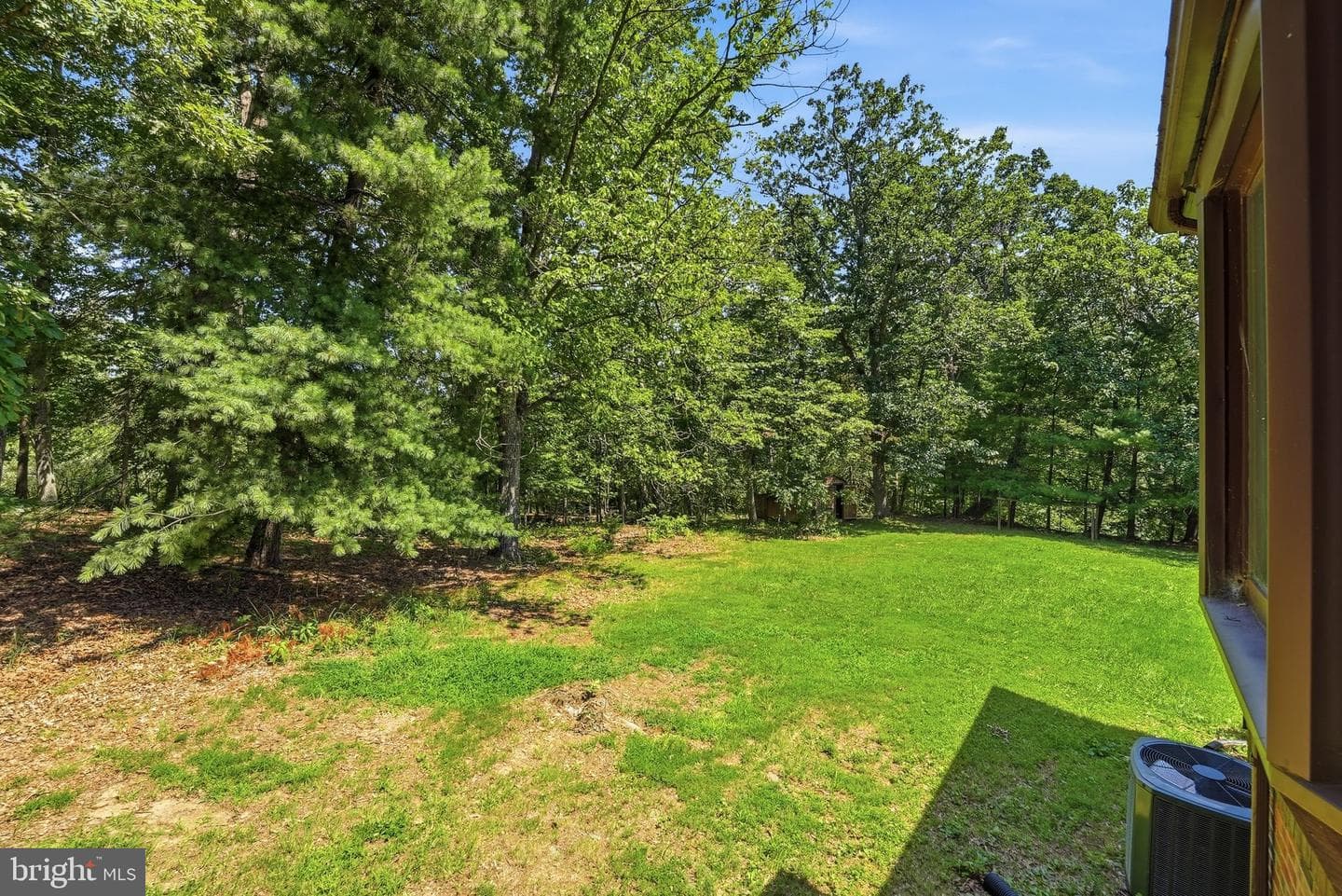 12389 Calvert Street photo 58