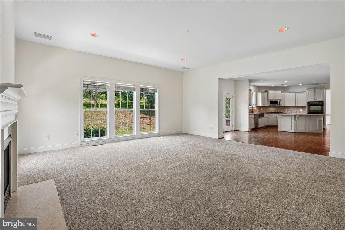 15117 Montanus Drive photo 21