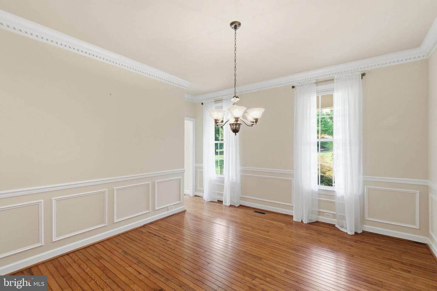 11405 Rotherwood Drive photo 34