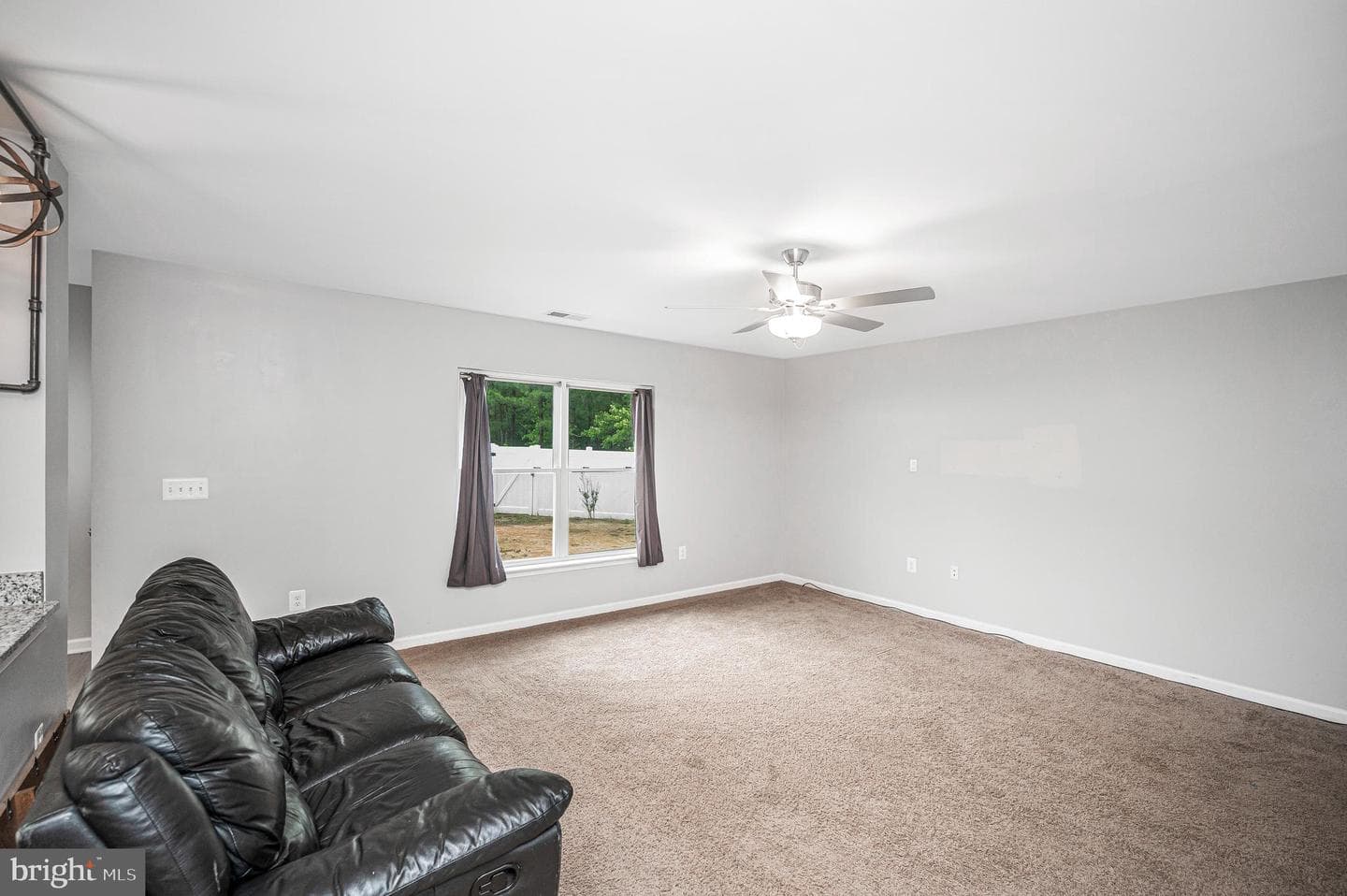 17086 Rollins Road photo 15