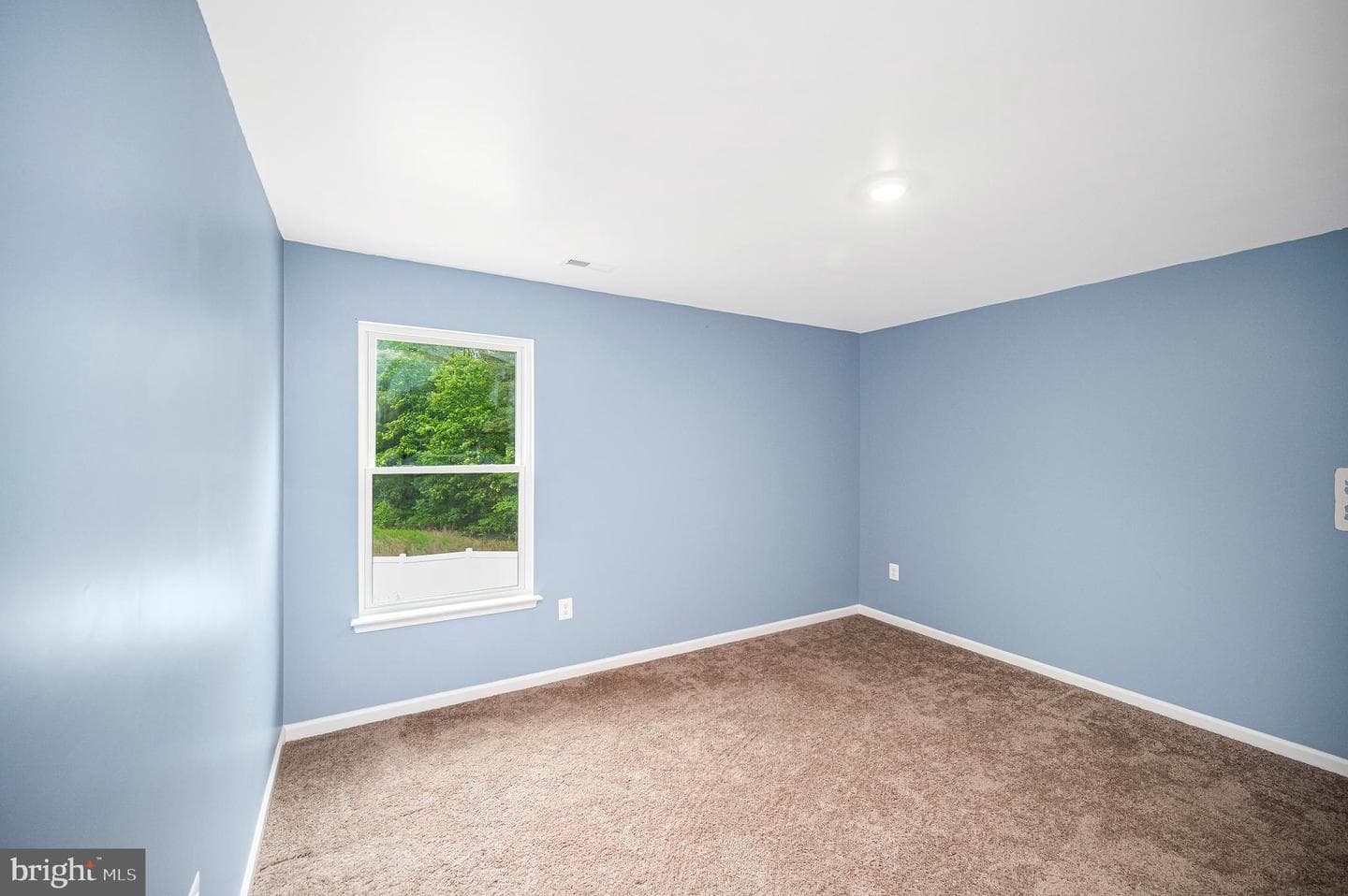 17086 Rollins Road photo 37