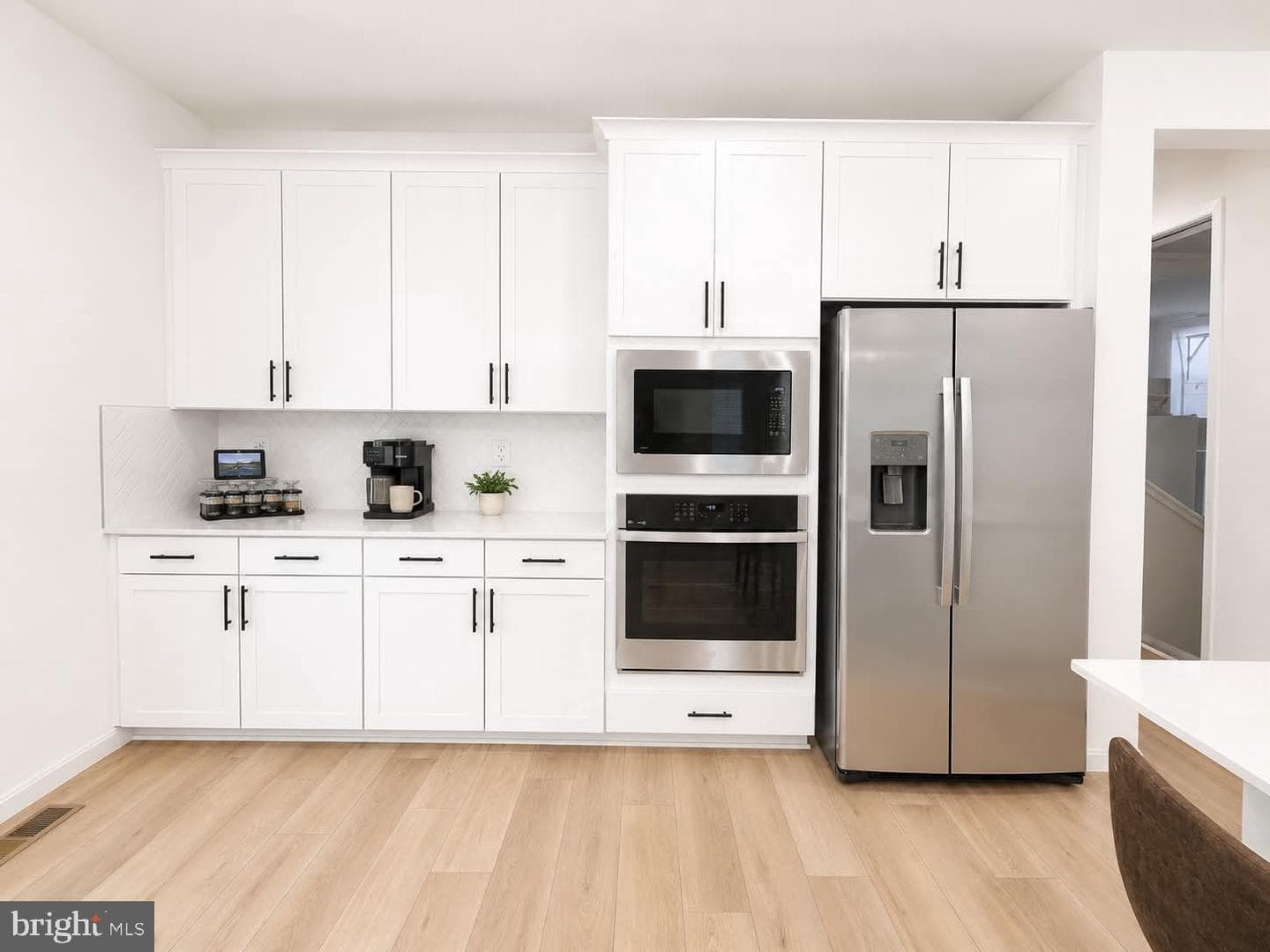 7119 Resolution Way photo 15