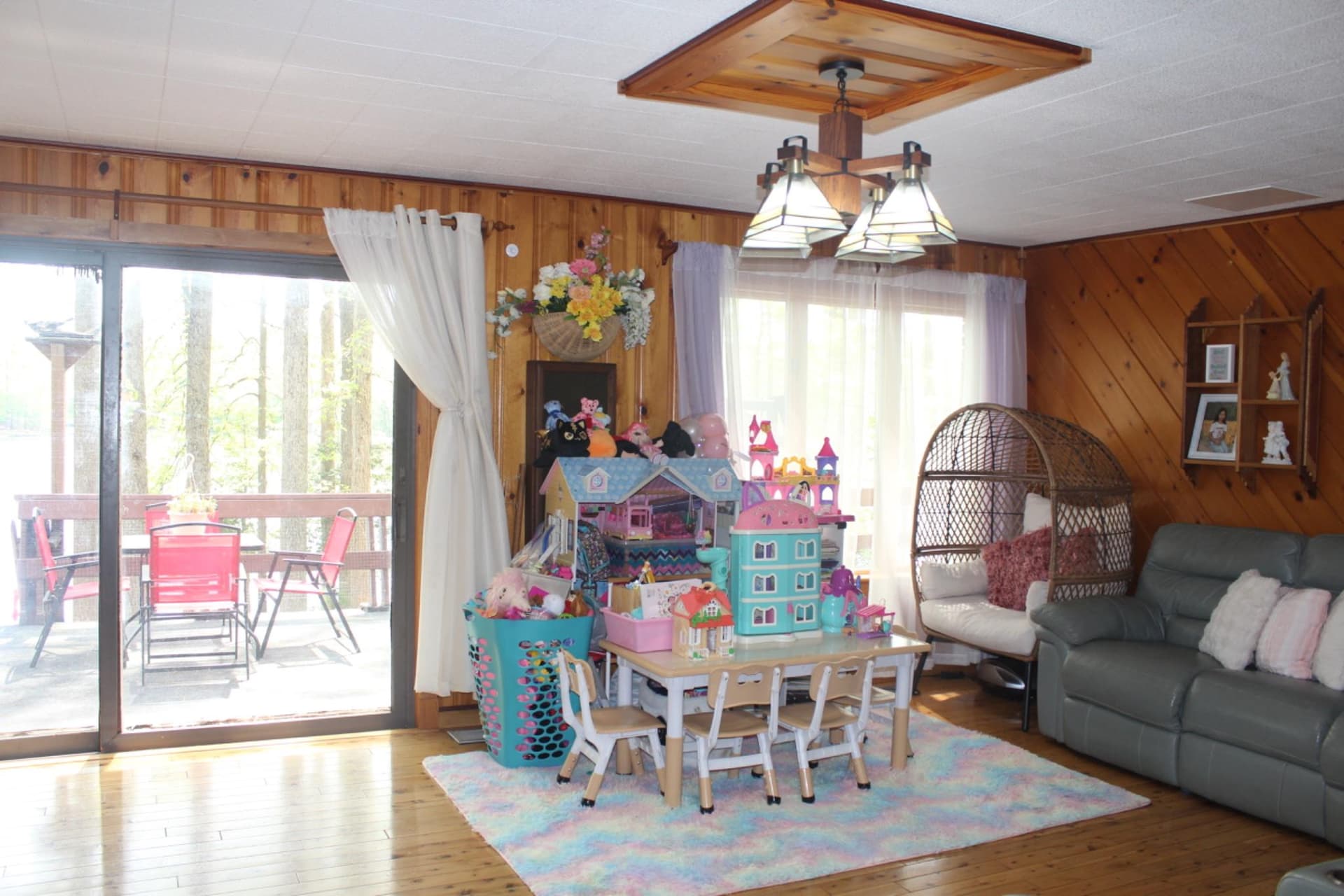 678 Lake Caroline Drive photo 10