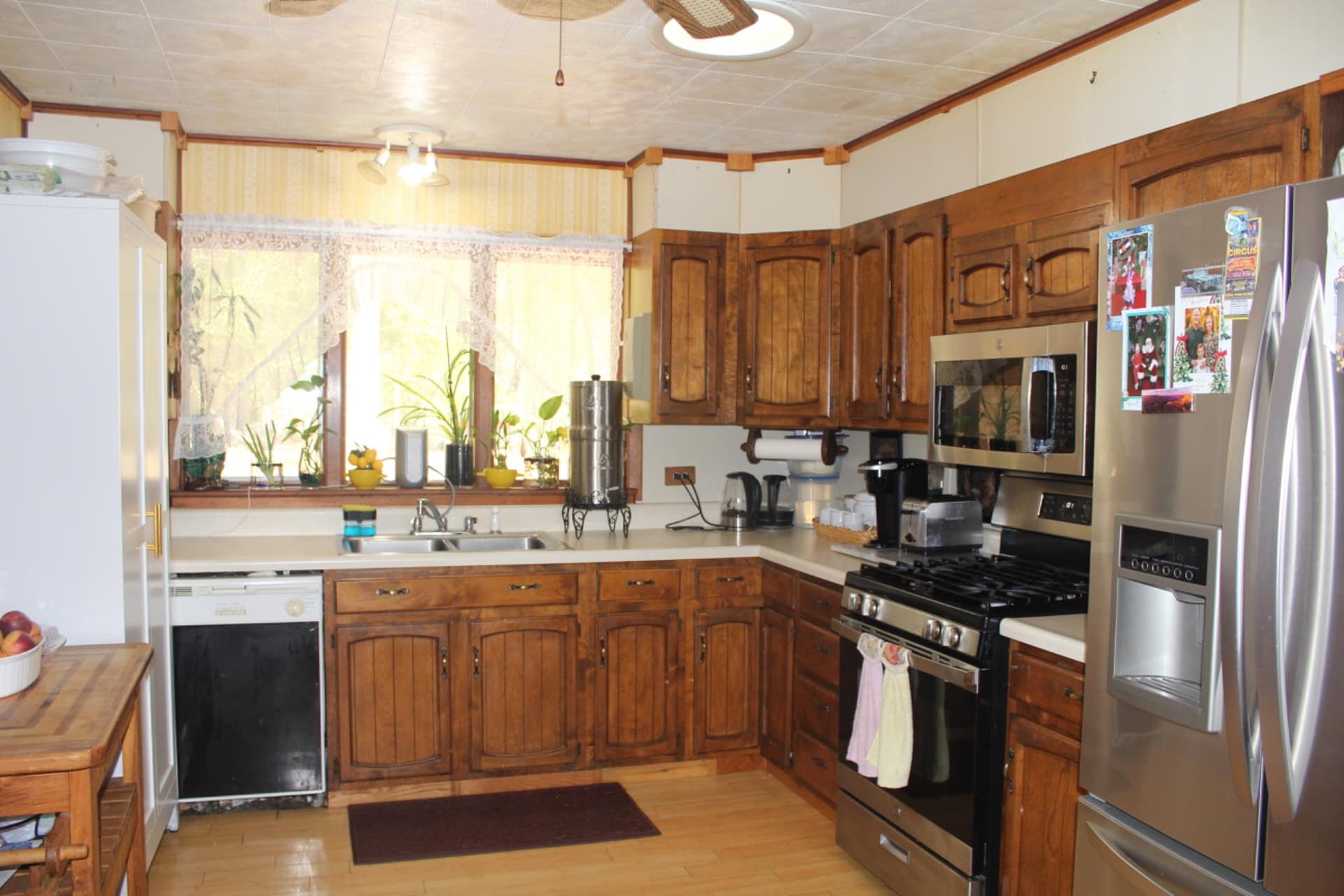 678 Lake Caroline Drive photo 15