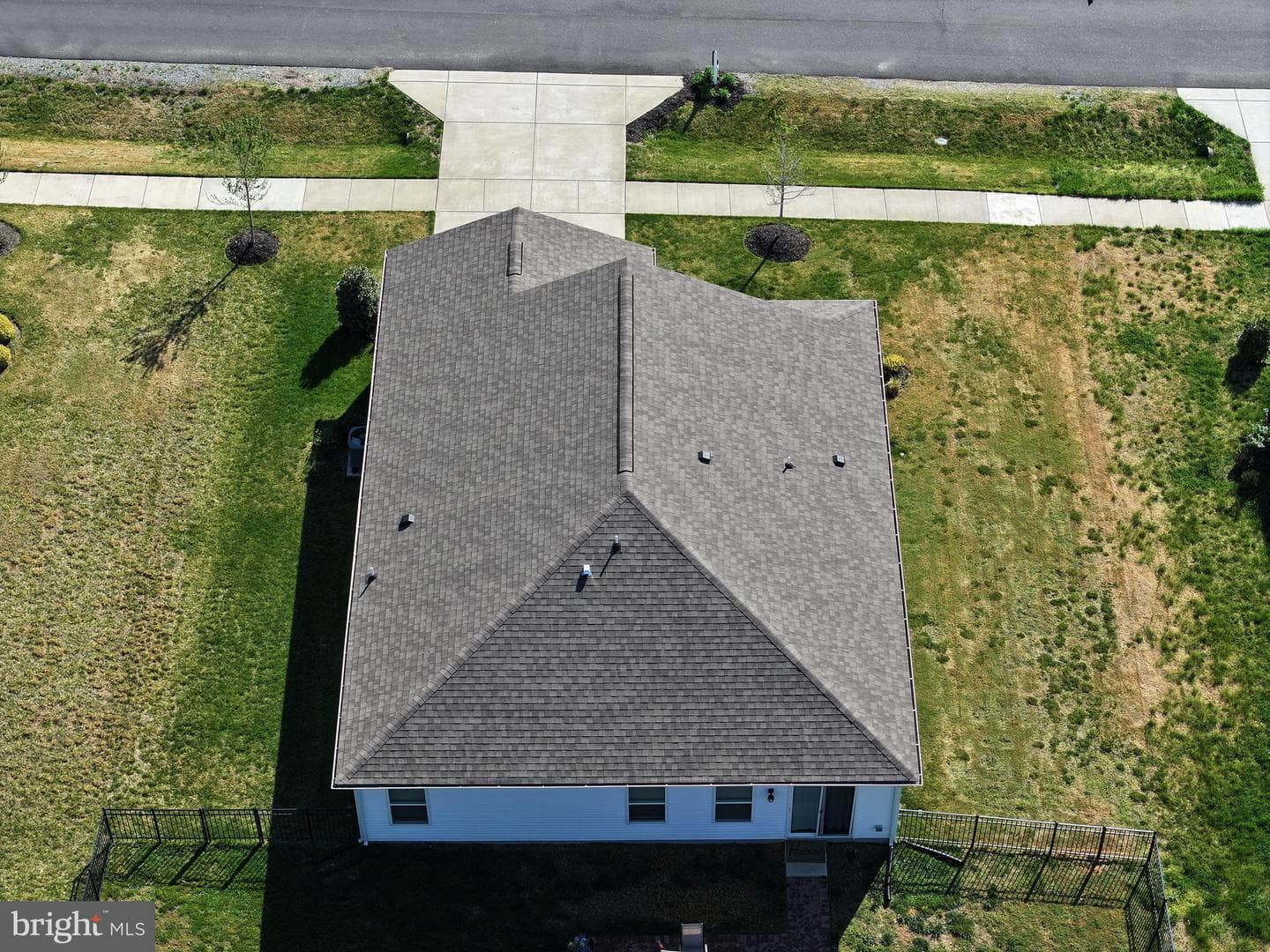 16032 Grant Court photo 38