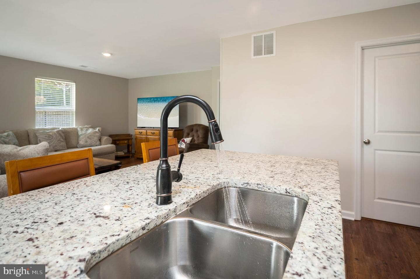 16032 Grant Court photo 6
