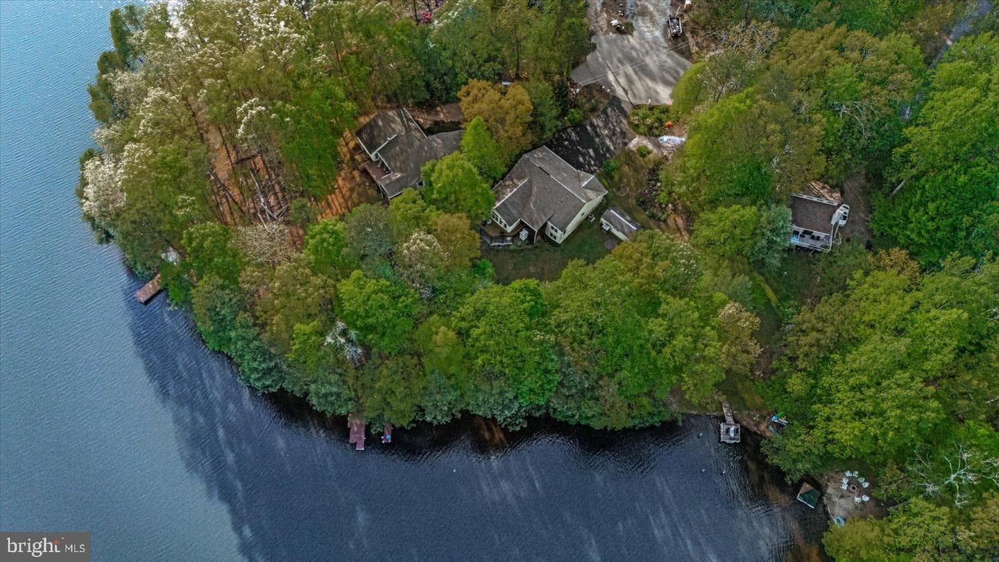 8 Franklin Cove photo 4