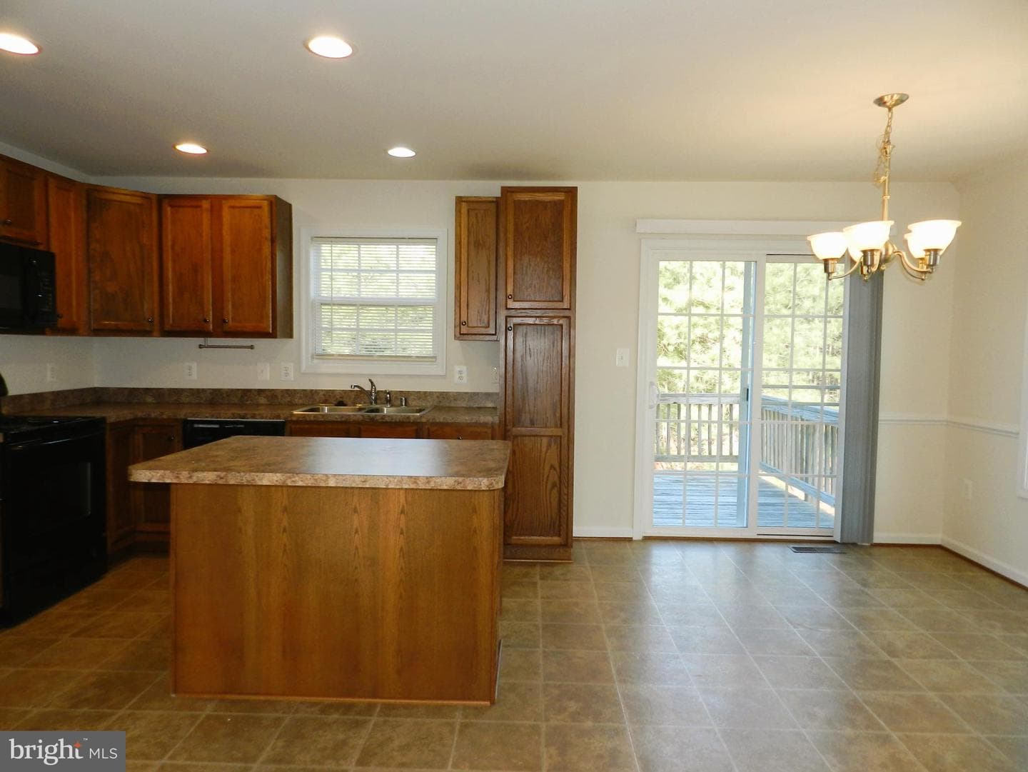 23208 Westwood Court photo 13