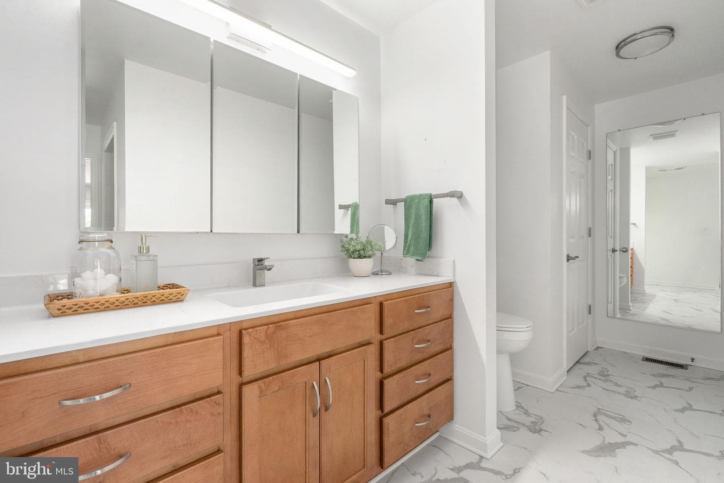 16 Merrimac Cove photo 34