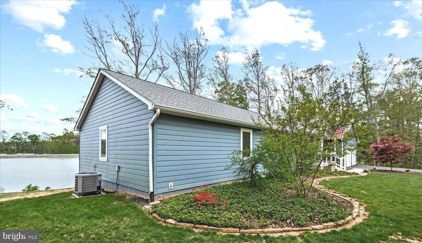16 Merrimac Cove photo 63