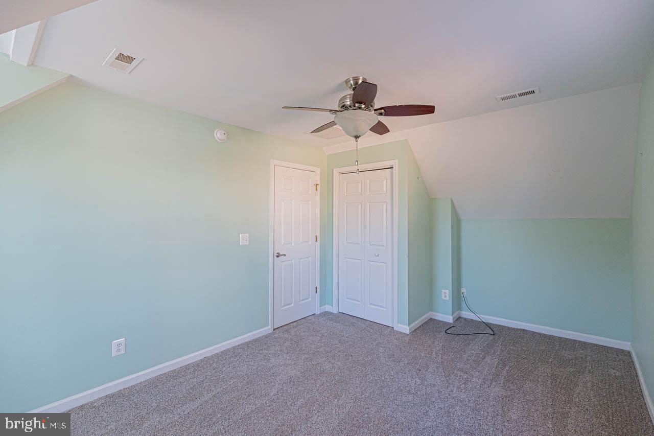 351 Lake Caroline Drive photo 34