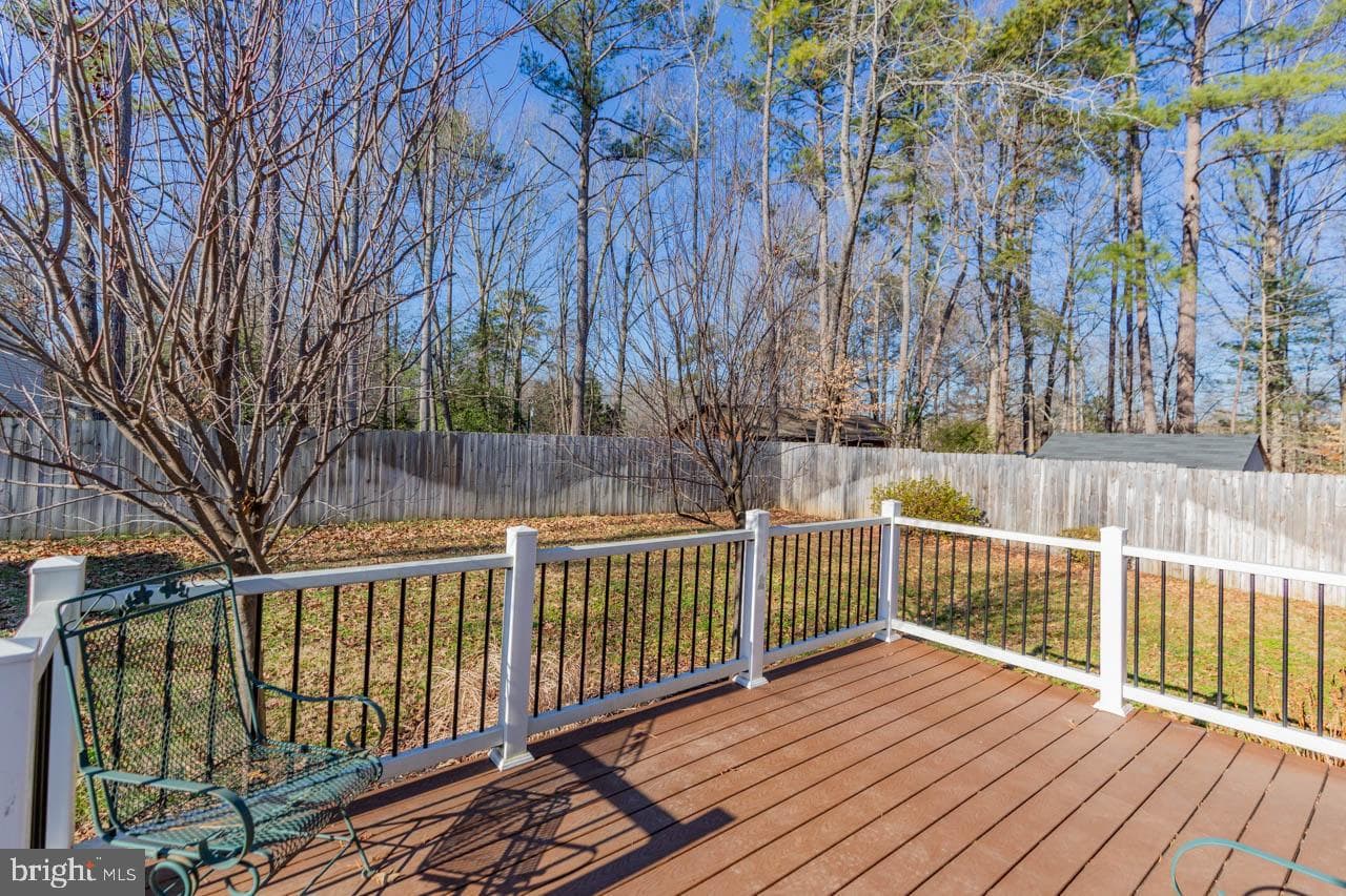 351 Lake Caroline Drive photo 5