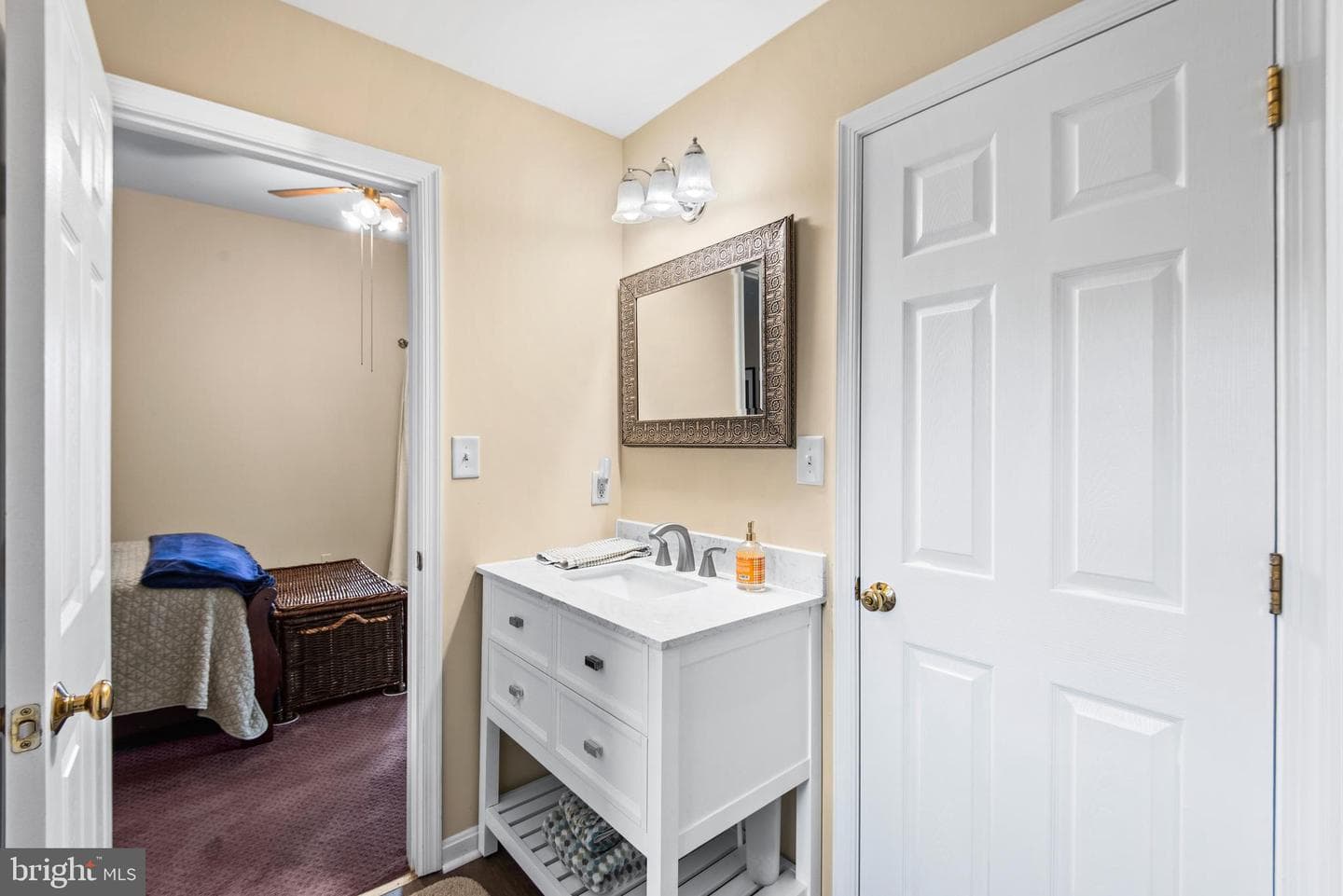 10417 Gallant Fox Way photo 39