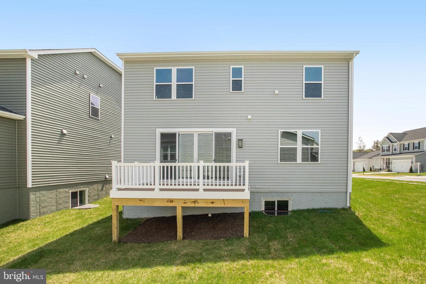 7099 Resolution Way photo 35