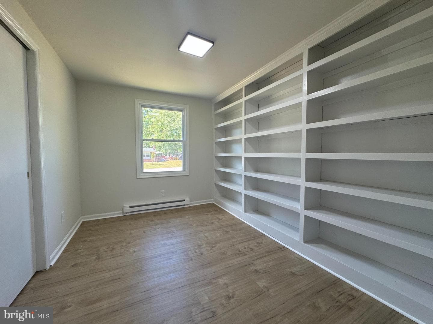 17088 Elm Street photo 9