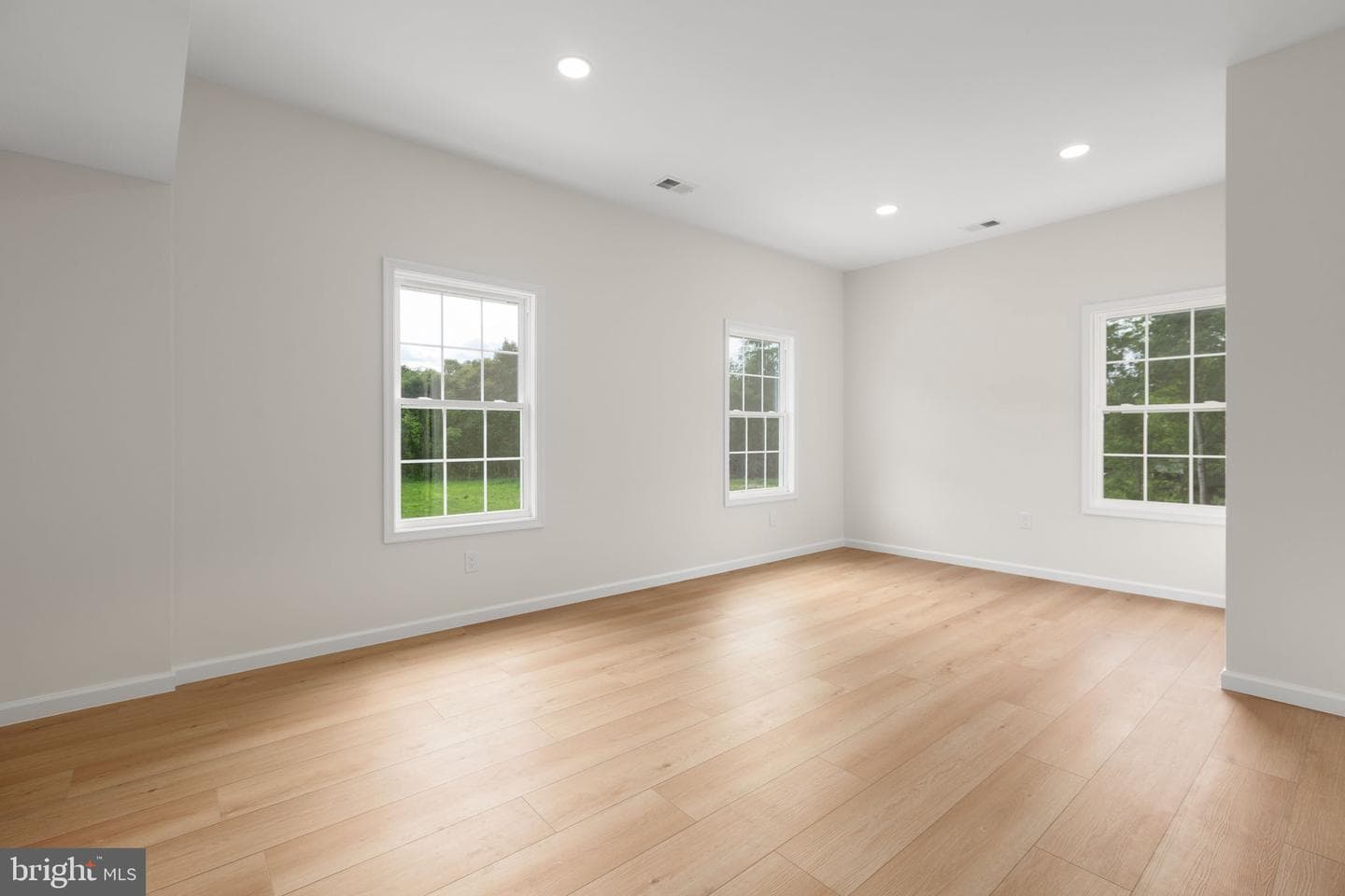 19005 Tidewater Trail photo 23