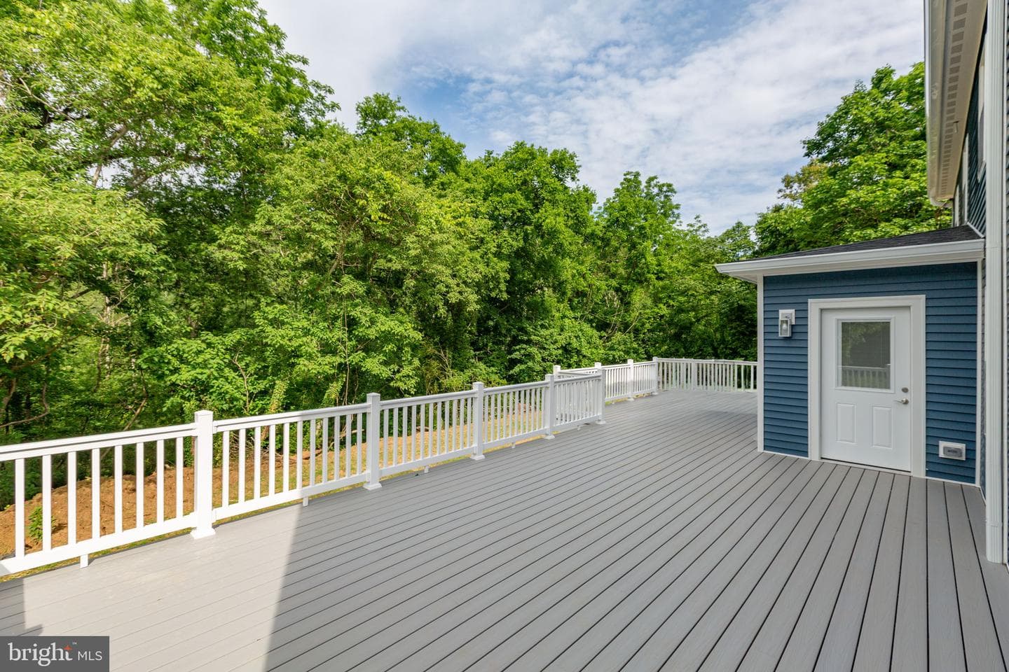 19005 Tidewater Trail photo 35
