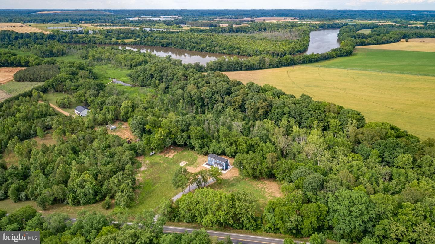 19005 Tidewater Trail photo 4