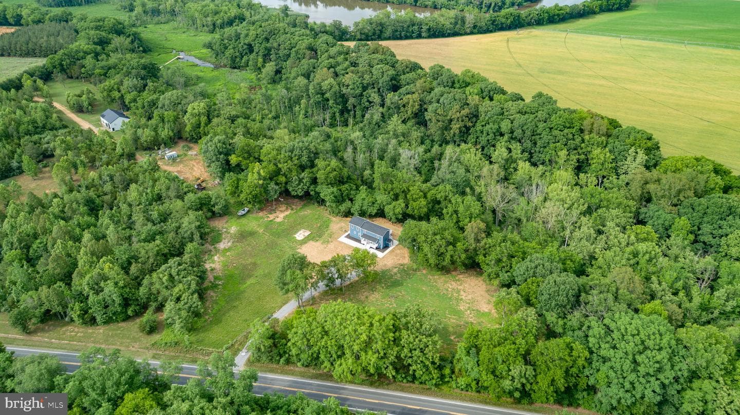 19005 Tidewater Trail photo 5