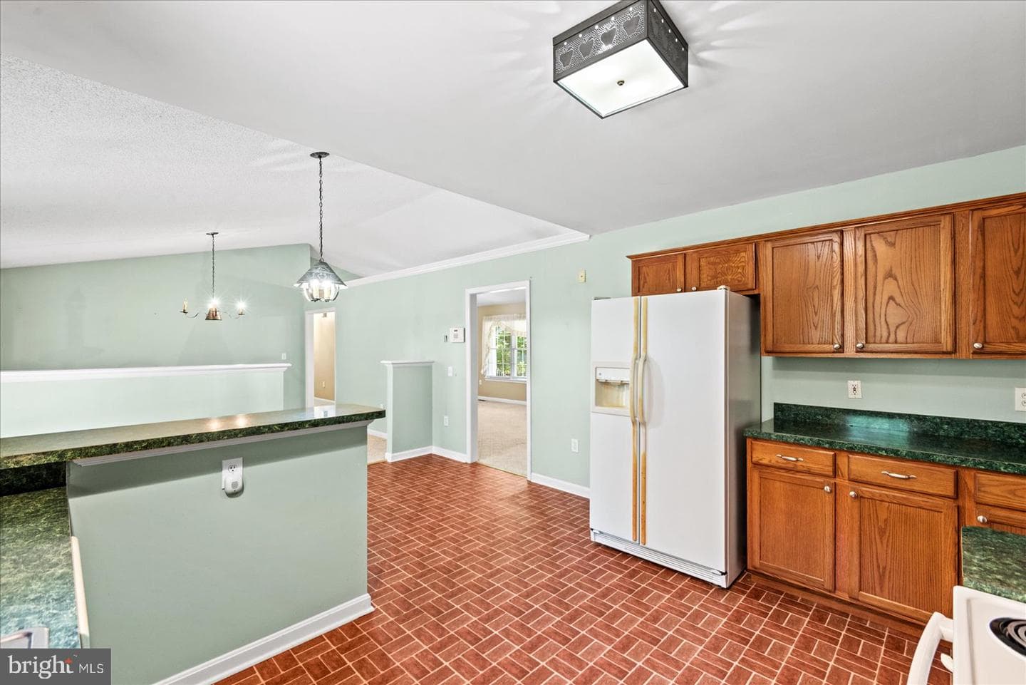 18084 Harding Drive photo 11