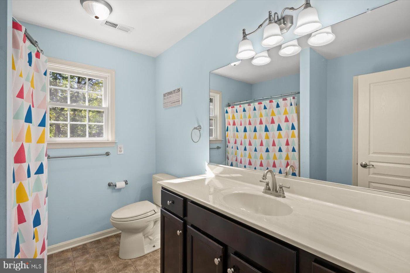 22617 Telegraph Road photo 36