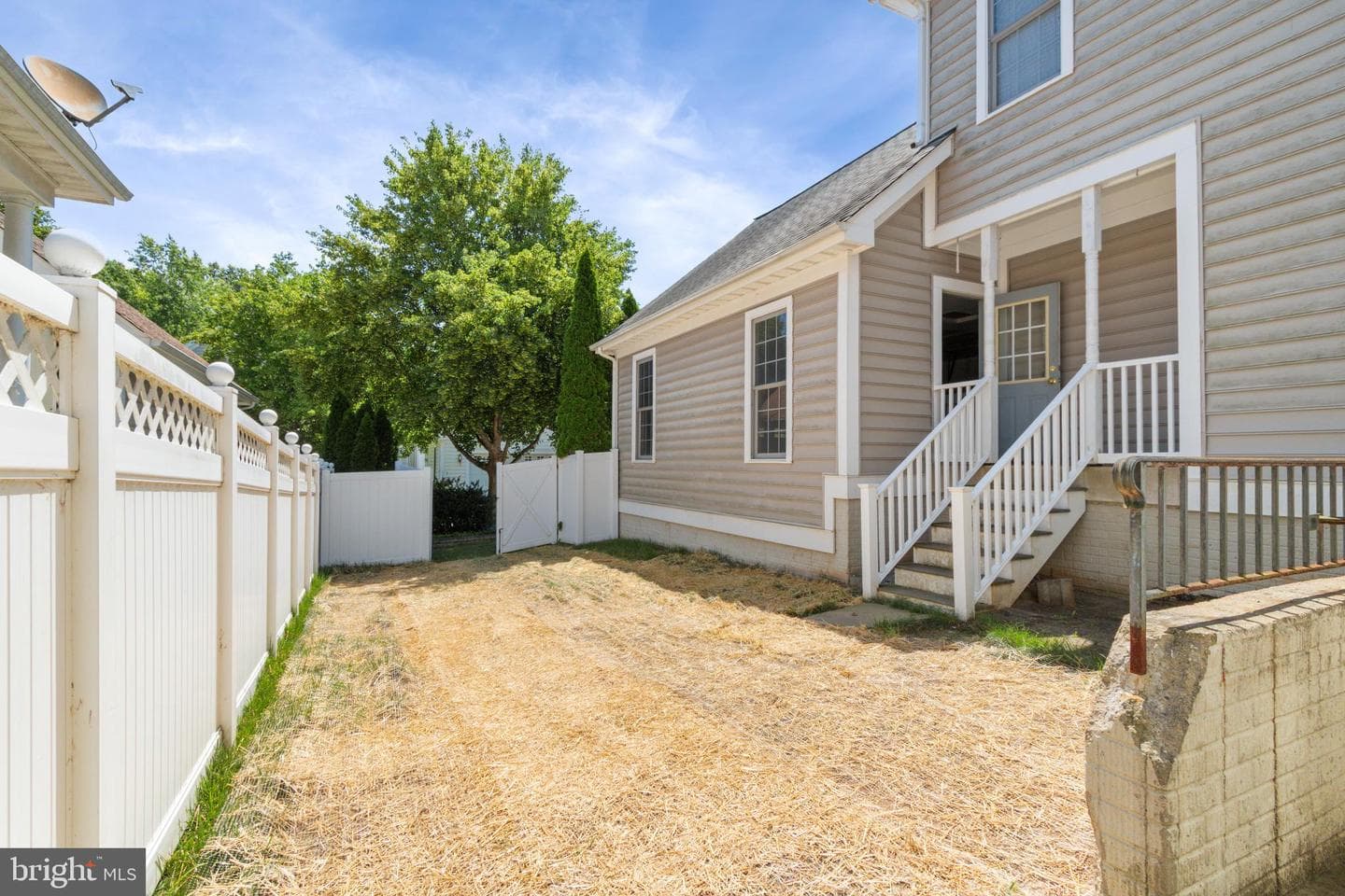 17207 Begonia Drive photo 23