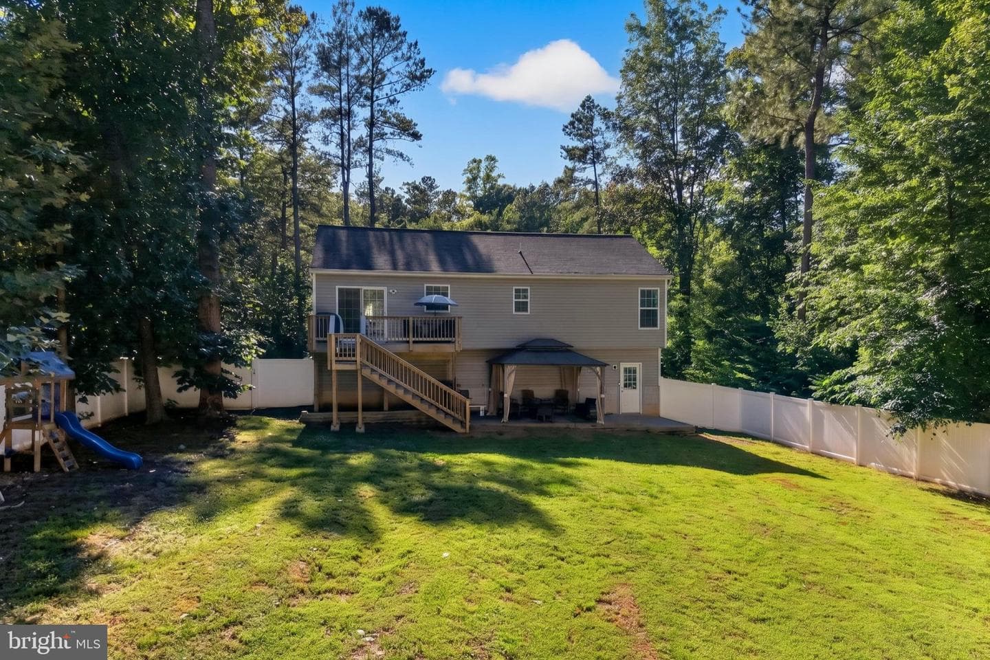 108 Waring Drive photo 33