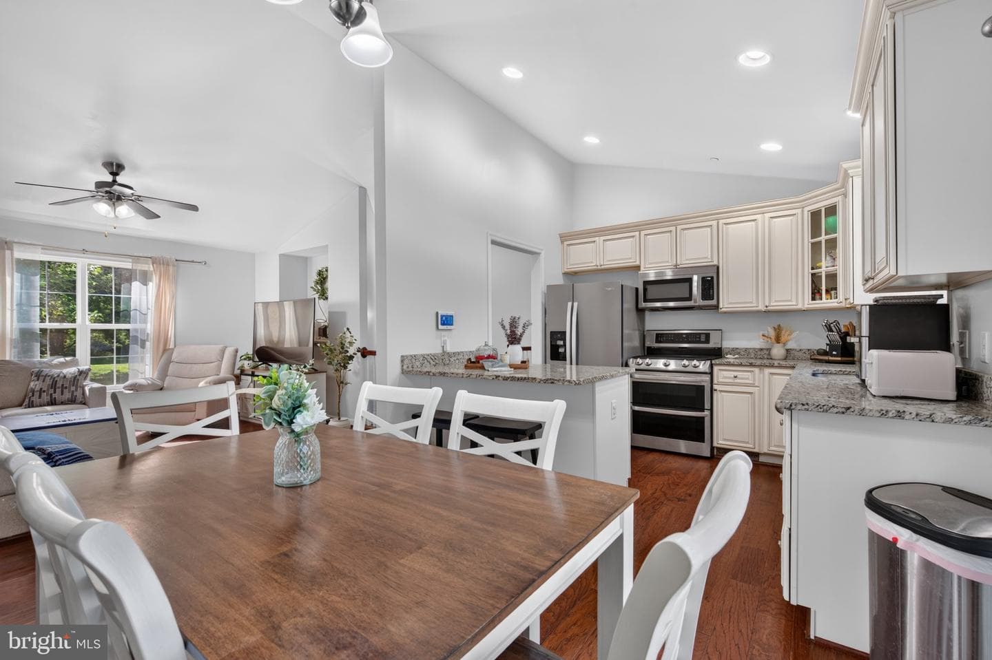 108 Waring Drive photo 9