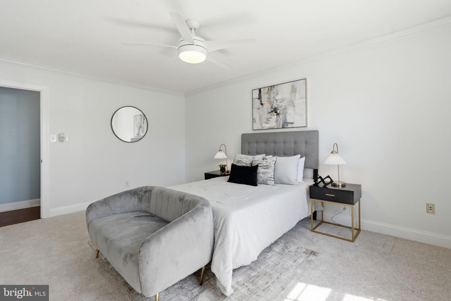 1138 S Washington Street #204 photo 14