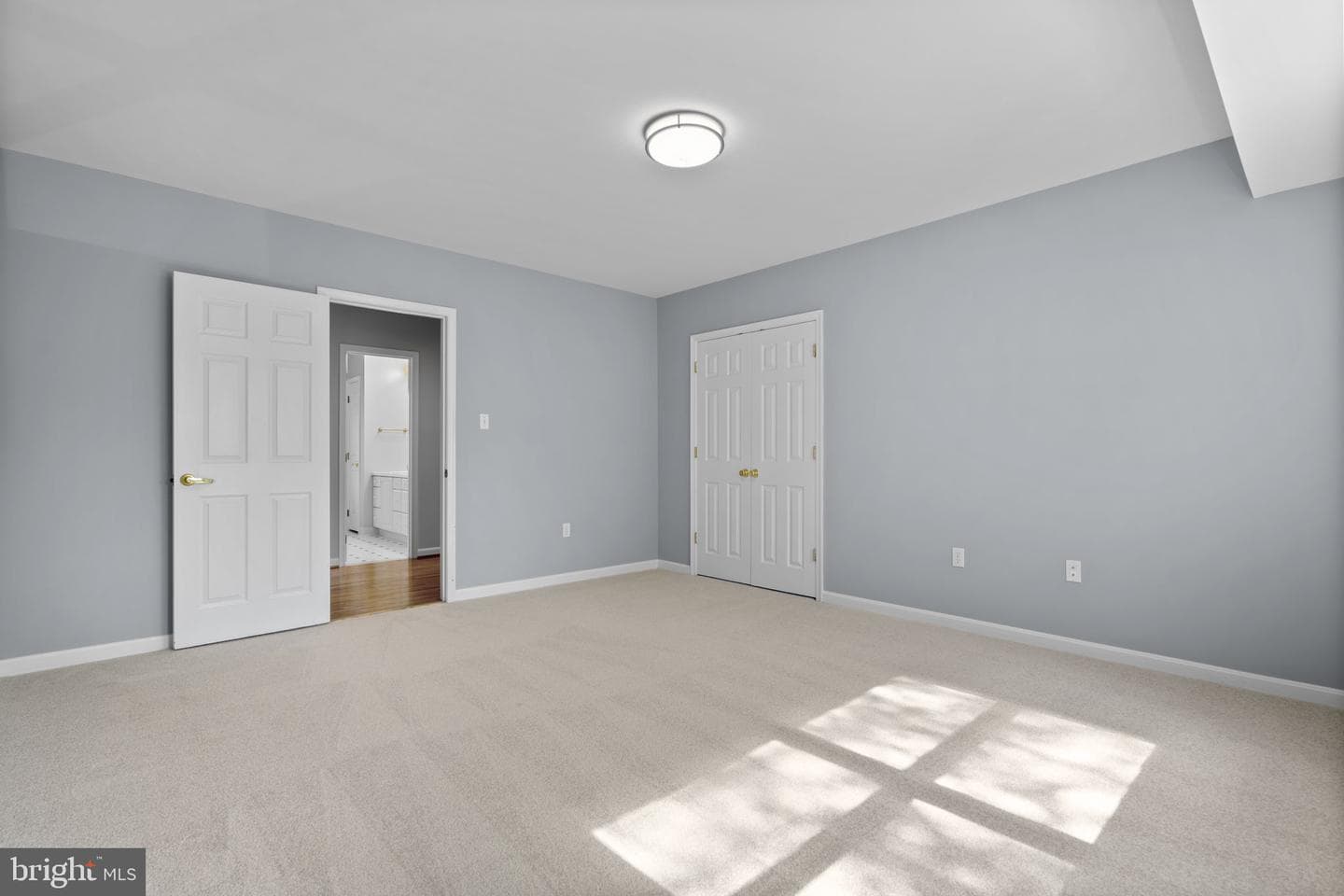403 N West Street photo 37