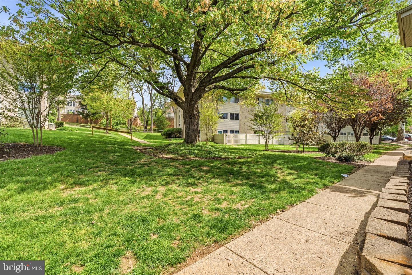 124 Haycock Road #c-2 photo 30