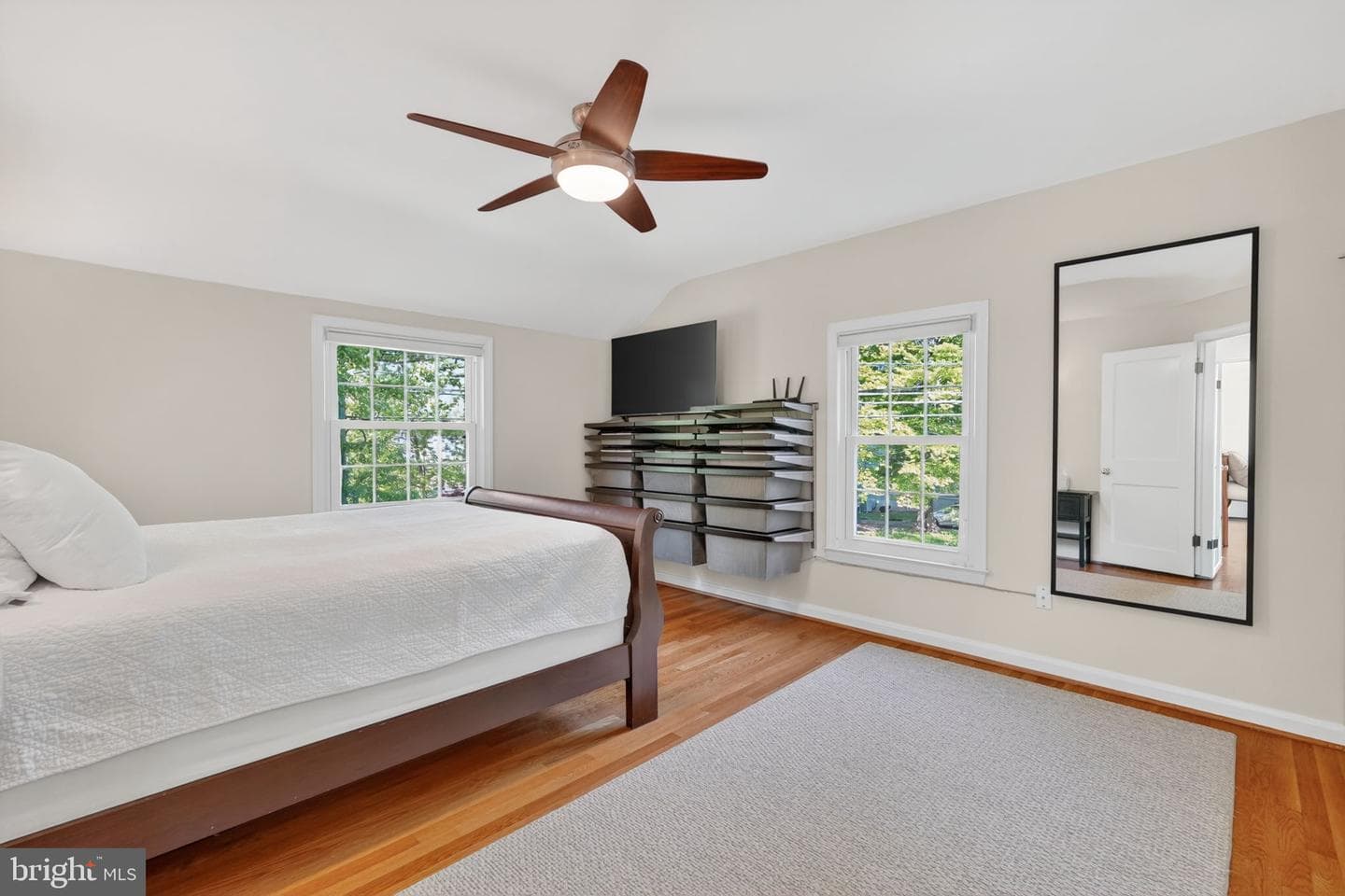 312 Lincoln Avenue photo 16
