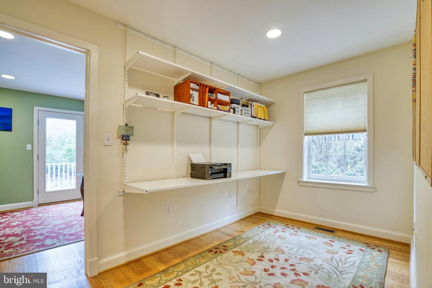 312 N Van Buren Street photo 31
