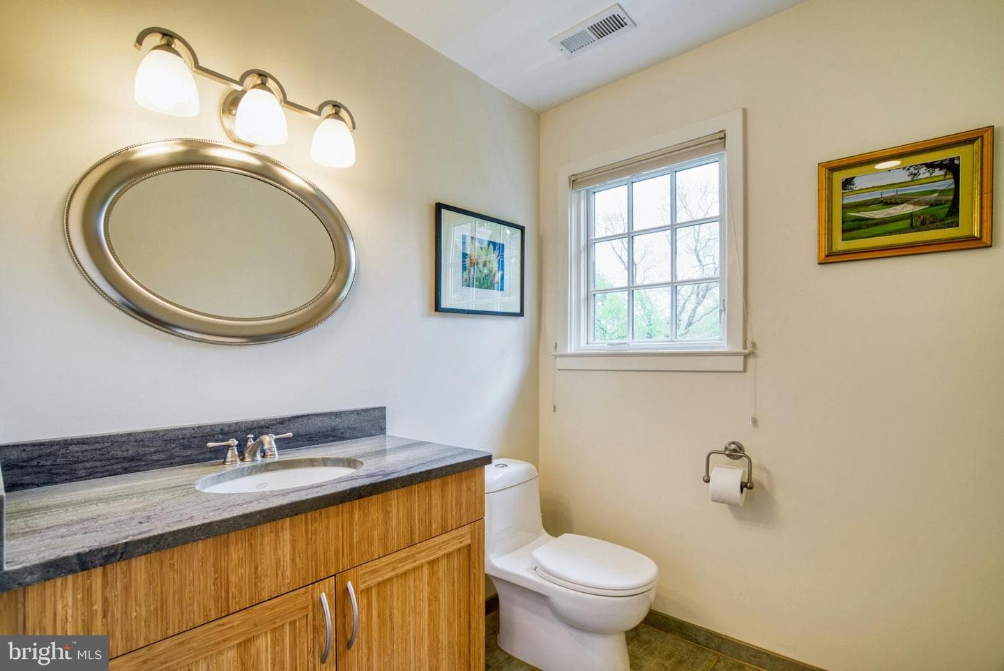 312 N Van Buren Street photo 46