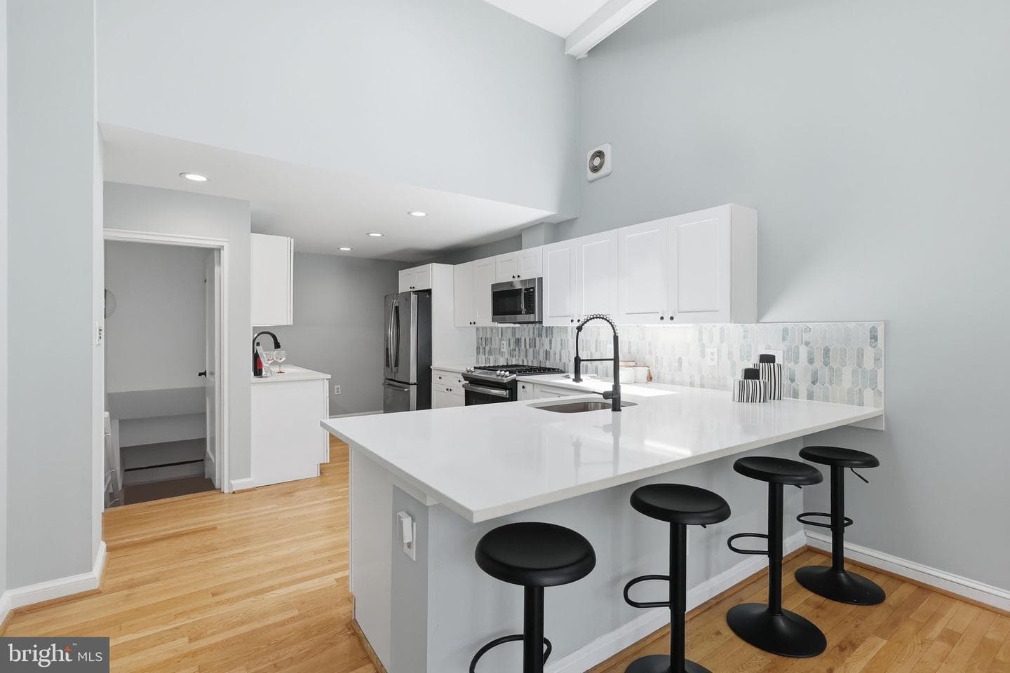 503 Dorchester Road photo 15