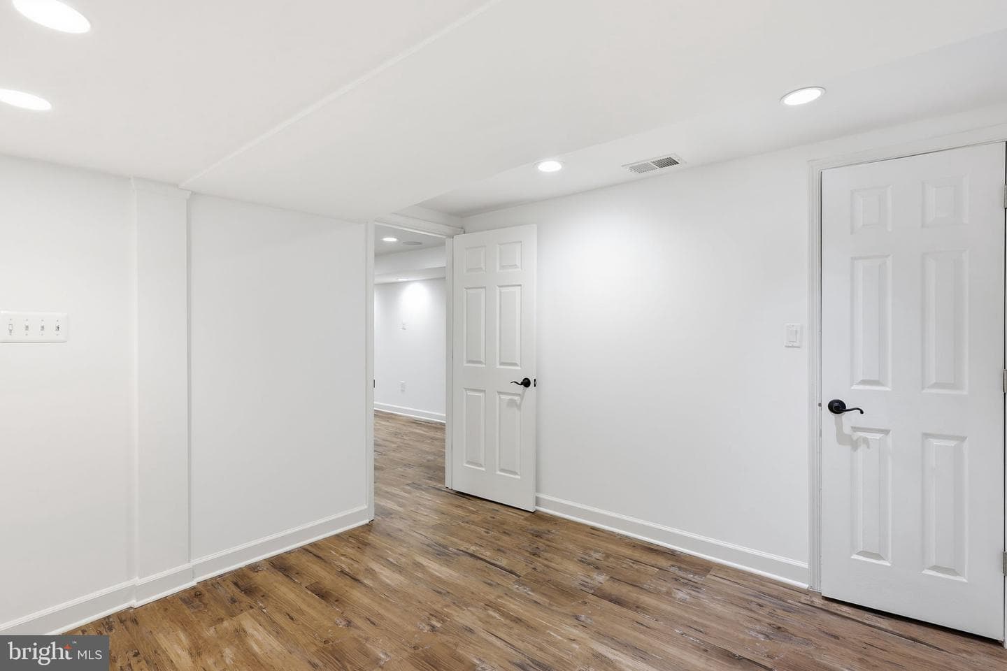 503 Dorchester Road photo 38