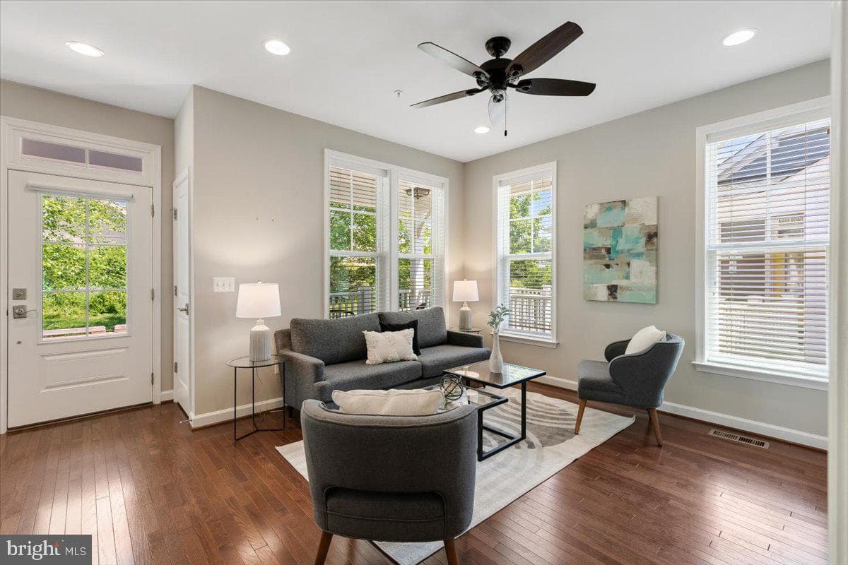 1022 Railroad Avenue #4 photo 7