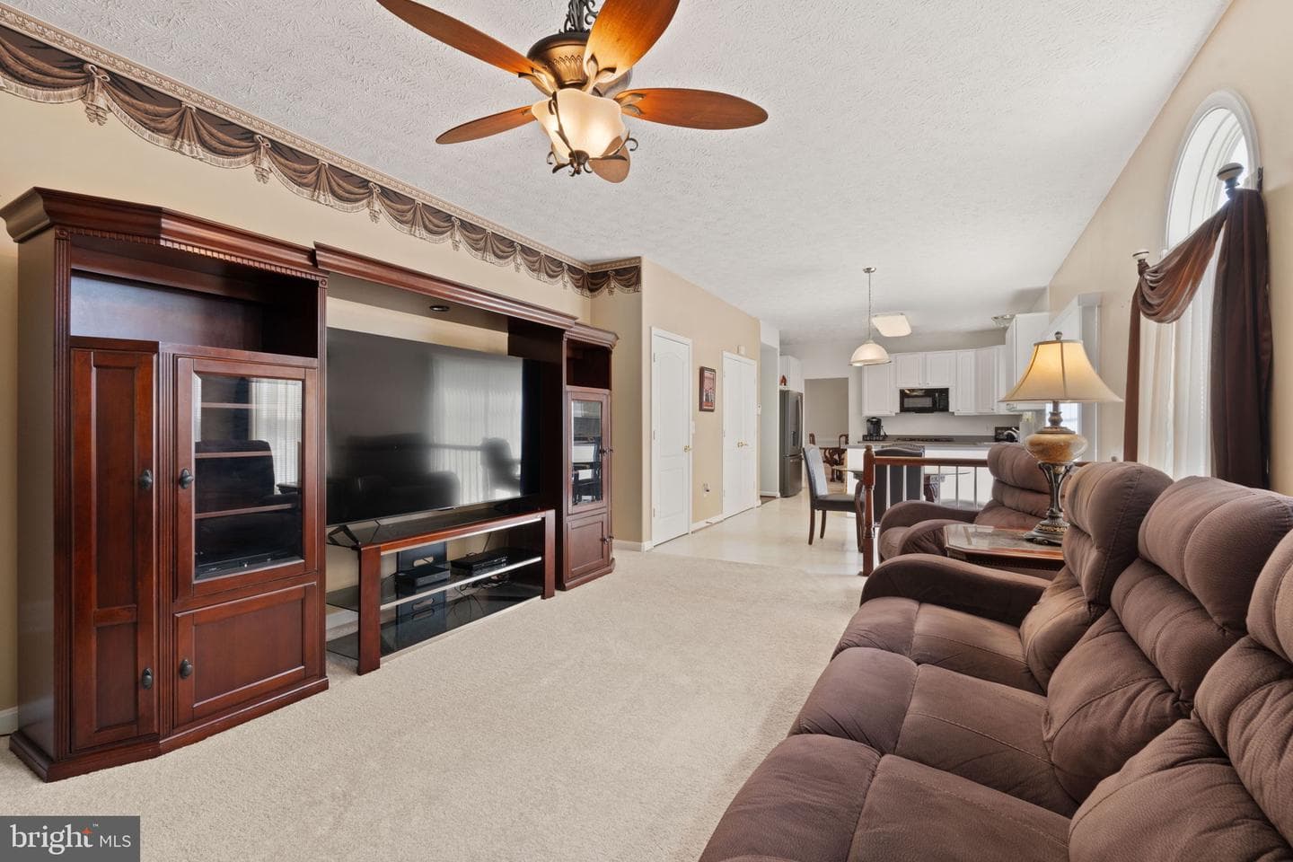1002 Black Oak Court photo 24