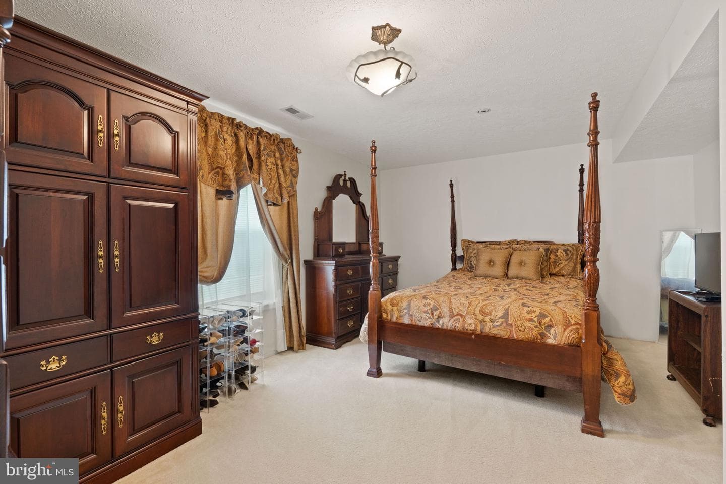 1002 Black Oak Court photo 42