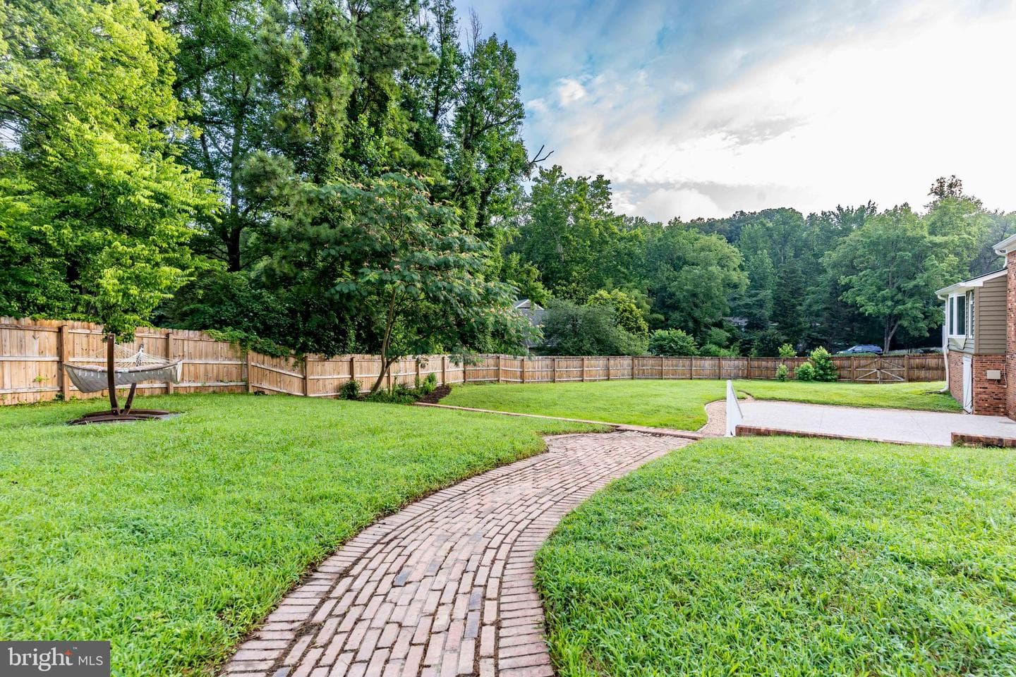 142 Woodland Road photo 48