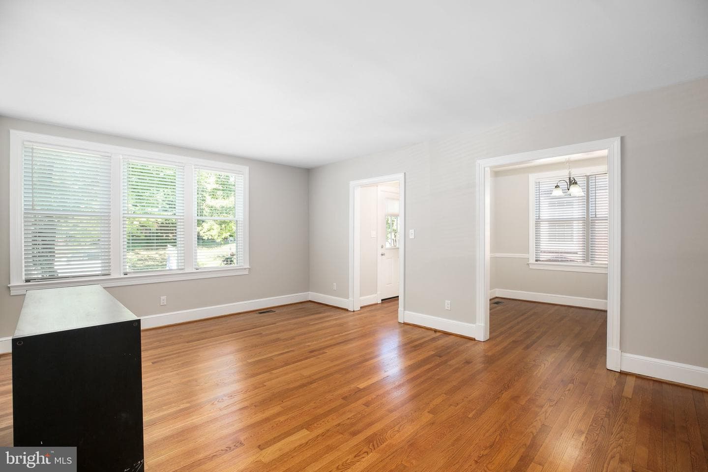 1213 Stafford Avenue photo 10