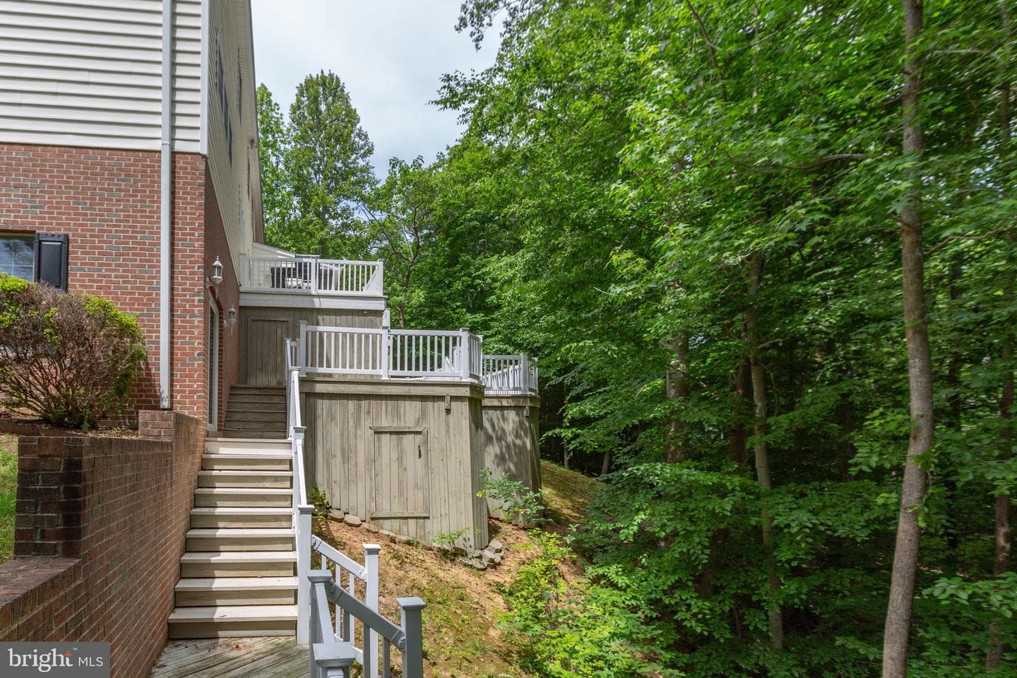 1001 Featherston Court photo 100