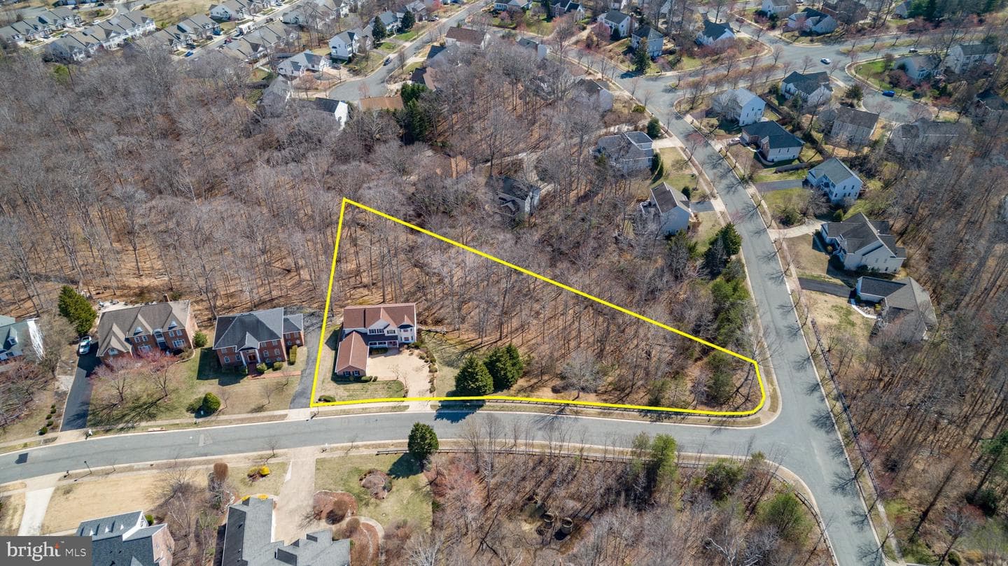 1001 Featherston Court photo 22